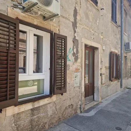 Eli Апартаменты